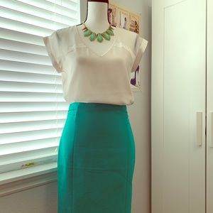 Express Short Sleeve Gramercy Tee